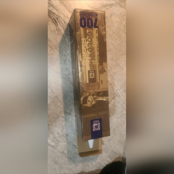 Gold Whip - Picture 7 of 7